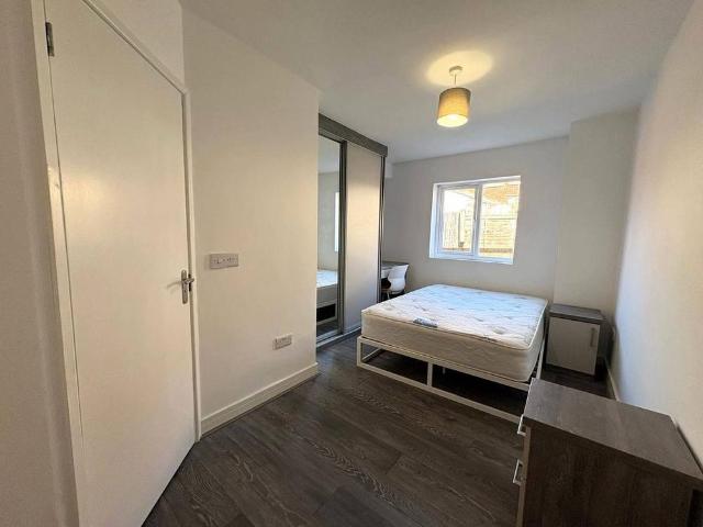 Room for rent in Scholes, Wigan