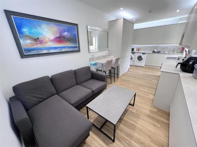 Room for rent in Lynfield Court, Cambridge