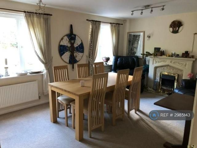 Room for rent in Littleover, East Midlands
