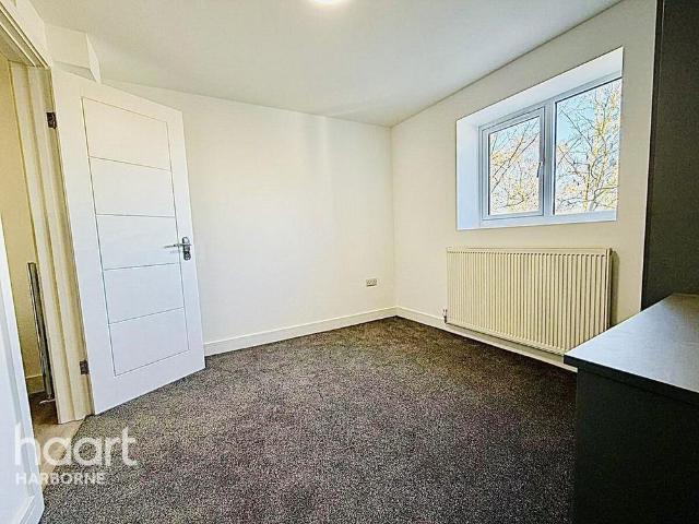 Room for rent in Langley Green, West Midlands