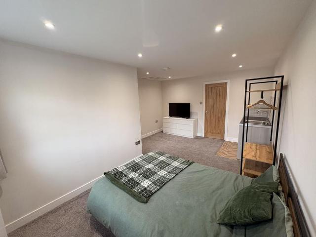 Room for rent in Rushock, Worcestershire