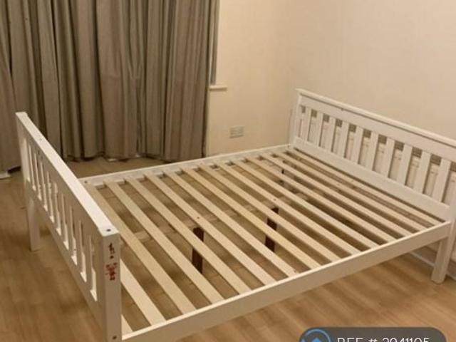 Room for rent in London Borough of Ealing, Greater London