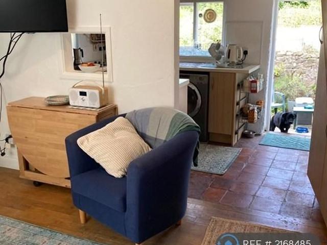 Room for rent in Bissom, Penryn