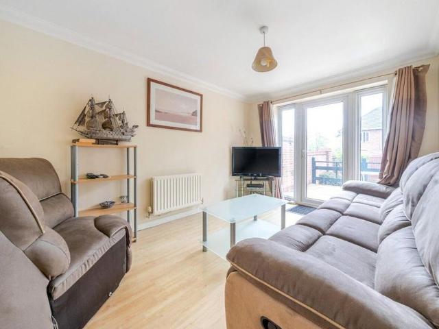 Room for rent in Earley