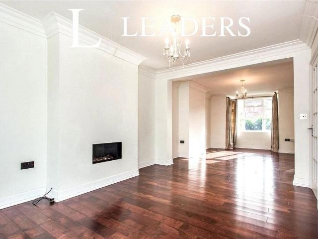 Room for rent in Barnwell, Arbury