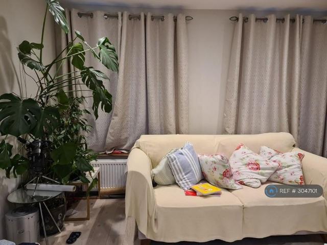 Room for rent in The Butts, Kent