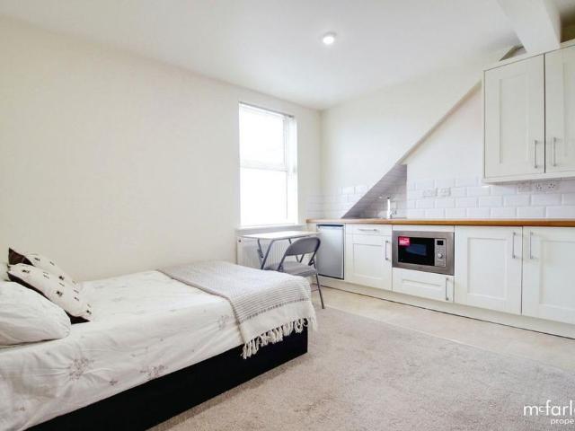 Room for rent in Rodbourne, Swindon