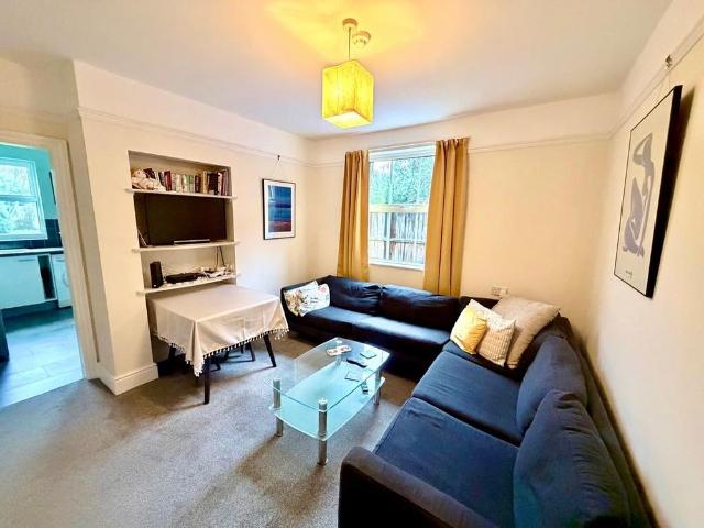 Room for rent in Key Street, Suffolk