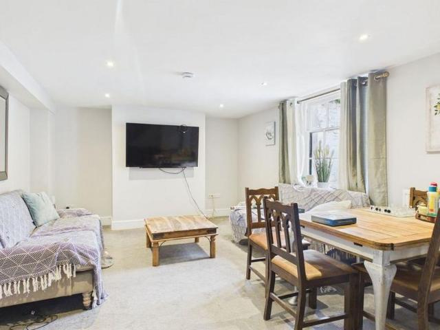 Room for rent in Gloucester, Gloucestershire