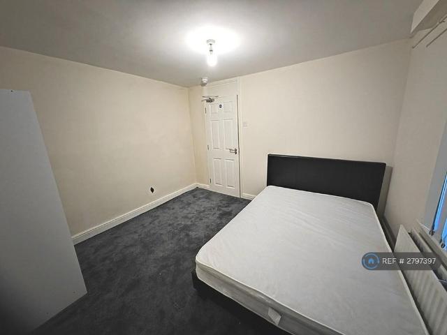 Room for rent in Hythe, Colchester