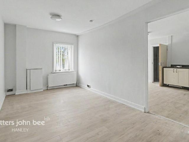Room for rent in Hanley, Stoke-on-Trent