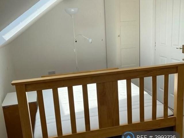 Room for rent in Oakley, Golden Valley
