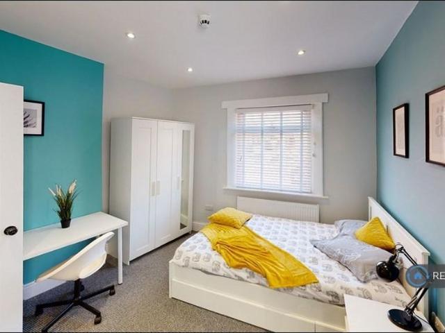 Room for rent in Newtown, Salford