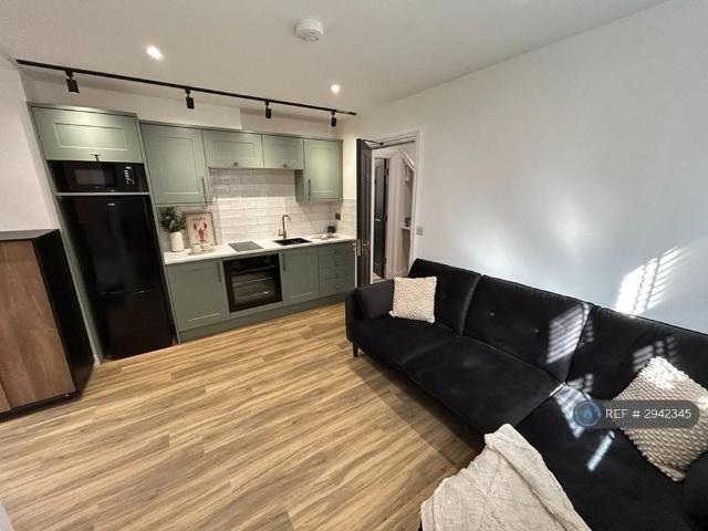 Room for rent in Rushden