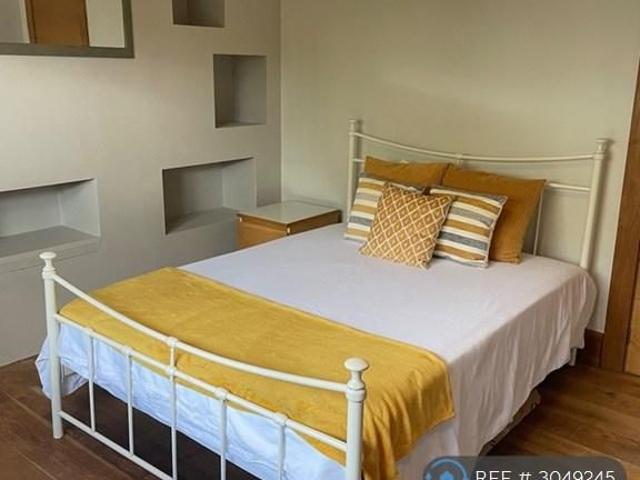 Room for rent in Trinity View, Newport