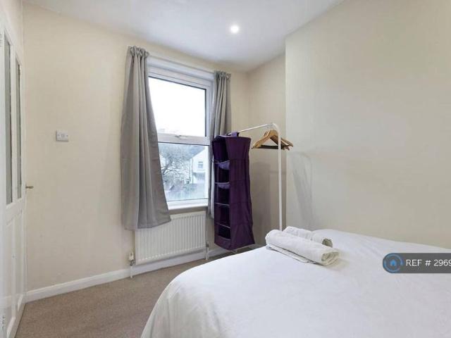 Room for rent in Willesborough, Ashford