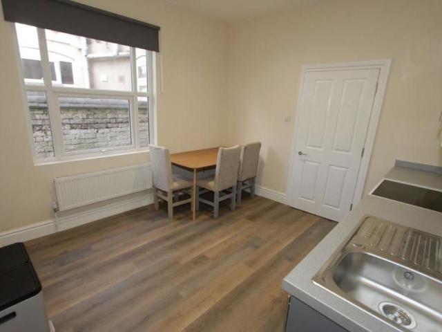 Room for rent in Rowley Park, Stafford