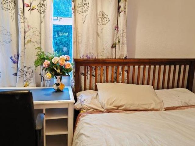 Room for rent in Bell Farm Estate, Greater London