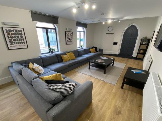 Room for rent in Attenborough, East Midlands