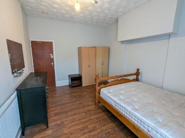 Room for rent in Harlesden, Greater London