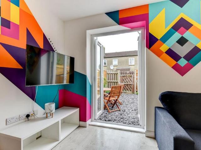 Room for rent in Dulcote, Bath And North East Somerset