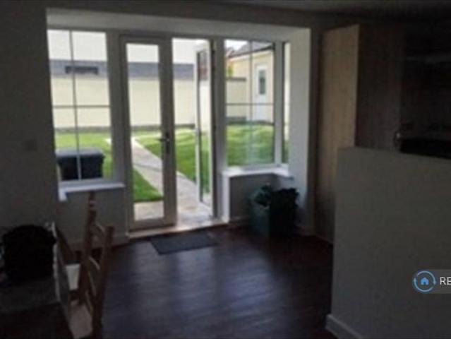 Room for rent in Stoke Gifford, South Gloucestershire