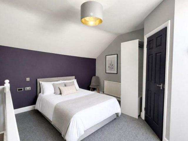 Room for rent in Worsbrough, South Yorkshire