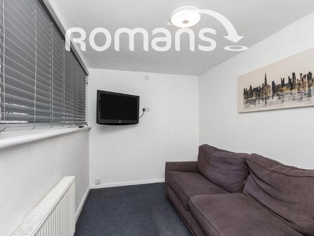 Room for rent in Hale, Waverley