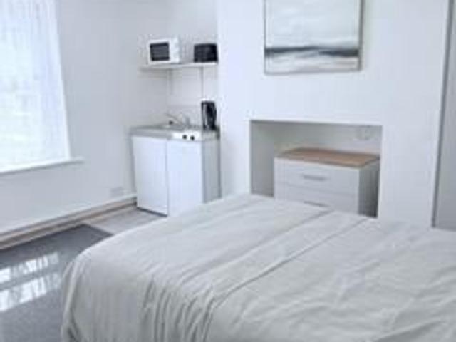 Room for rent in Sheerness, Oad Street