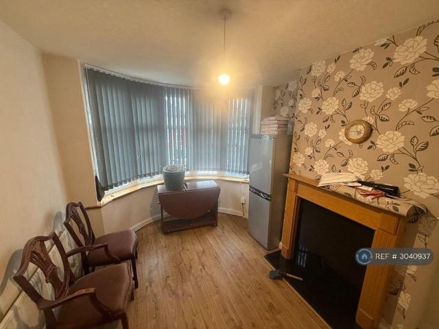 Room for rent in West Midlands