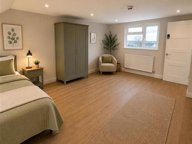 Room for rent in Kursaal Estate, Alton Barnes