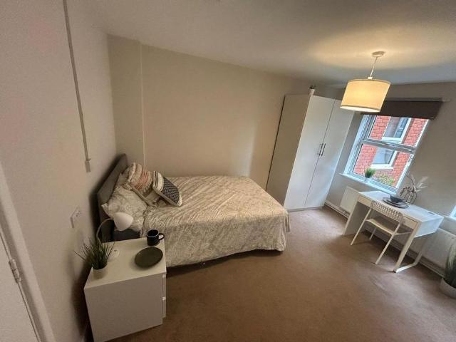 Room for rent in Witton, Crookhill