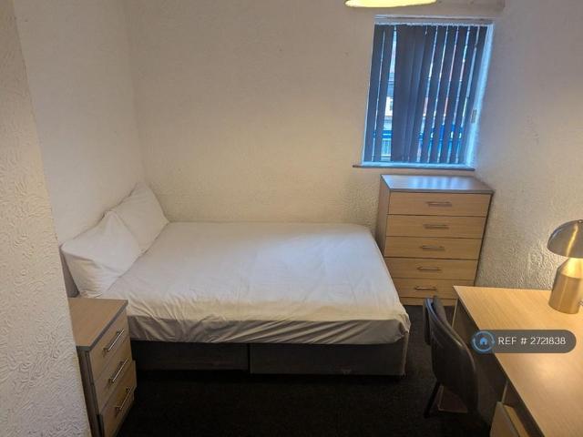 Room for rent in Revoe, Blackpool