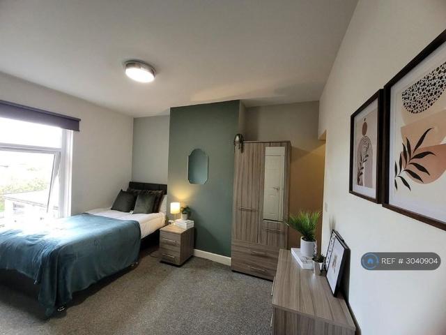 Room for rent in Horninglow, East Staffordshire