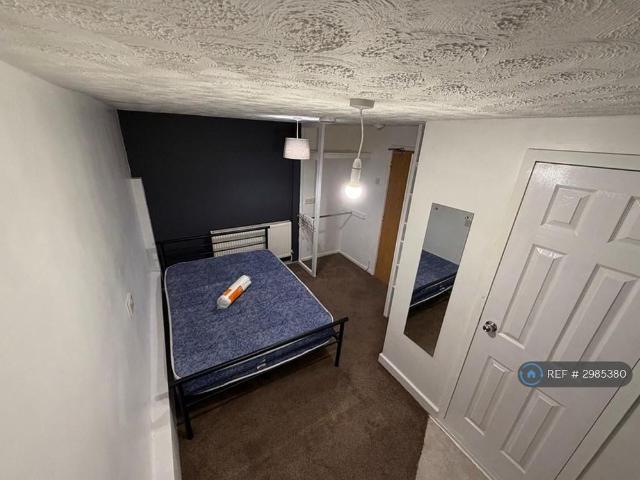 Room for rent in Woodside, Telford