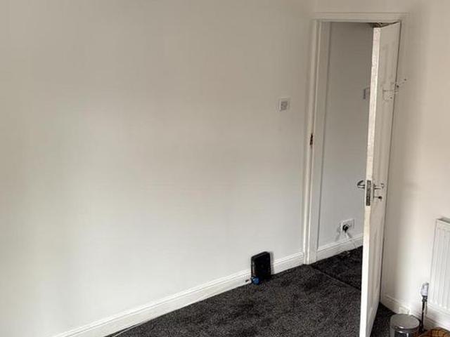 Room for rent in Washwood Heath, Isle Of Man
