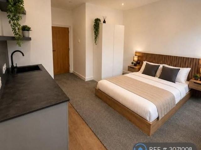 Room for rent in Heanor, Amber Valley