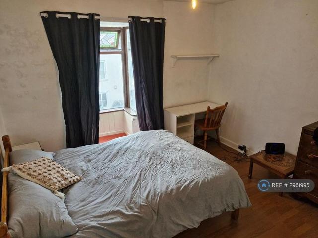 Room for rent in Falmouth, Cornwall
