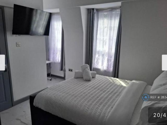 Room for rent in Camberwell, Greater London