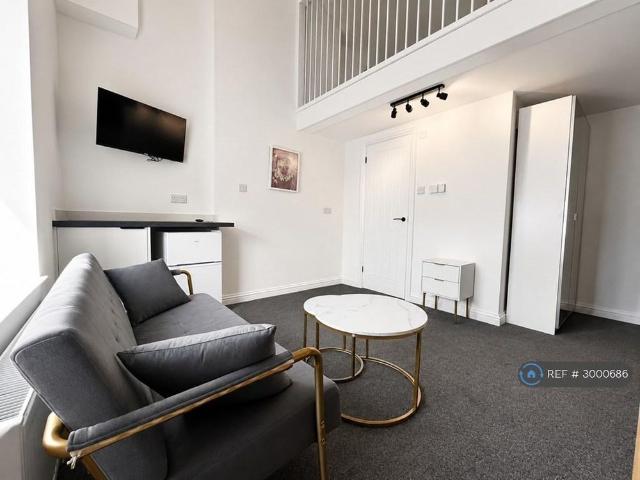 Room for rent in Andertons Mill, Lancashire