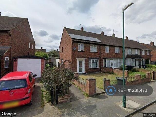 Room for rent in New Town, Monks Orchard