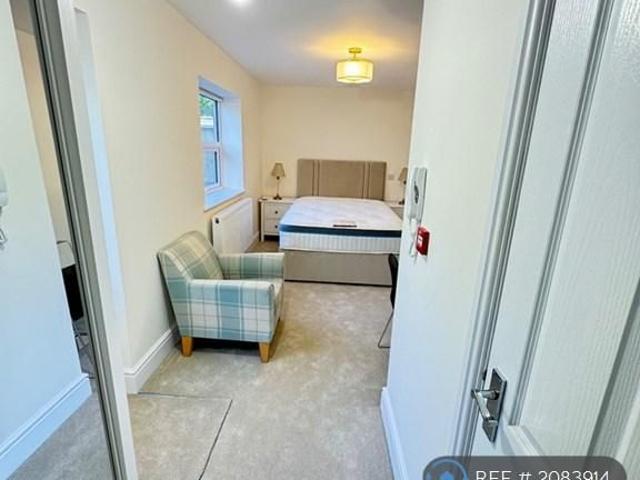 Room for rent in Feckenham, City Of Bristol