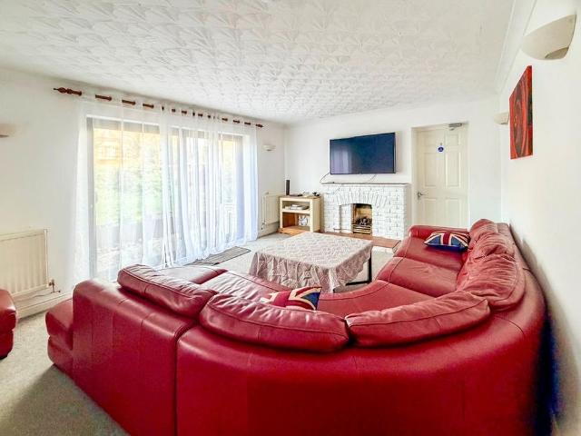 Room for rent in St Clements, Worcestershire