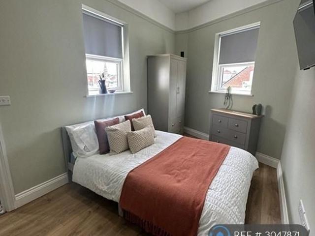 Room for rent in Rushden, North Northamptonshire