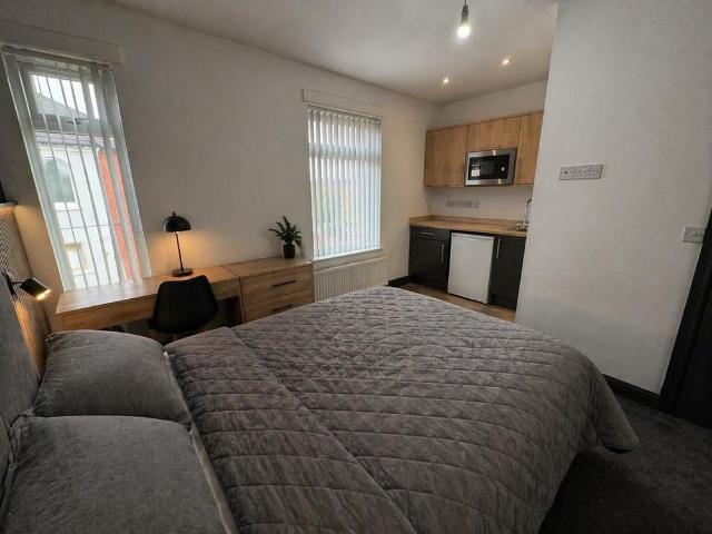 Room for rent in Stoke, Stoke-on-Trent