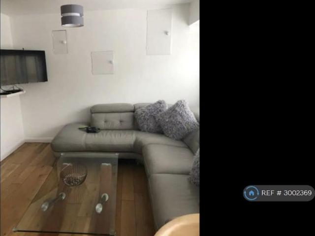 Room for rent in Silverhill Park, Guestling Green