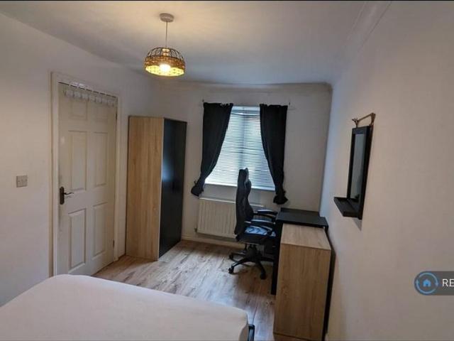 Room for rent in Middleton, Rochdale