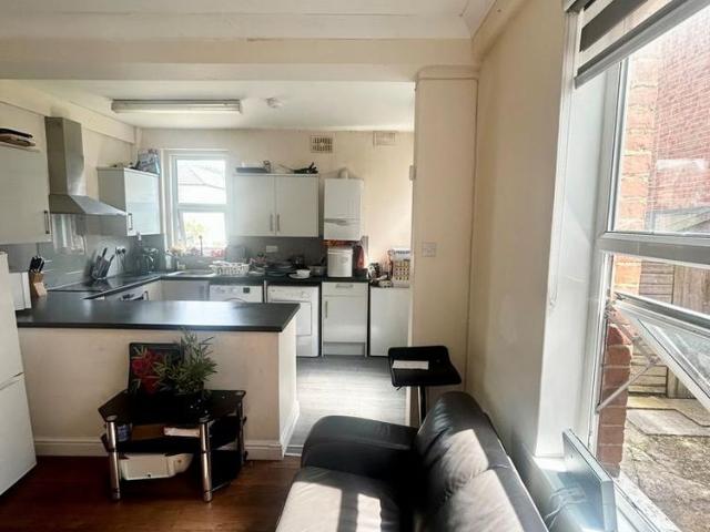 Room for rent in Talbot Village, Bournemouth