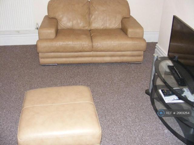 Room for rent in Nangreaves, Wales
