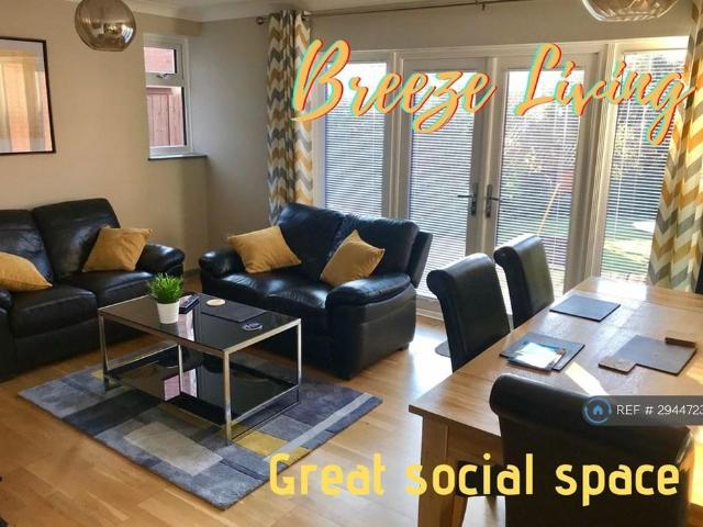Room for rent in Burgess Brook, Butterton